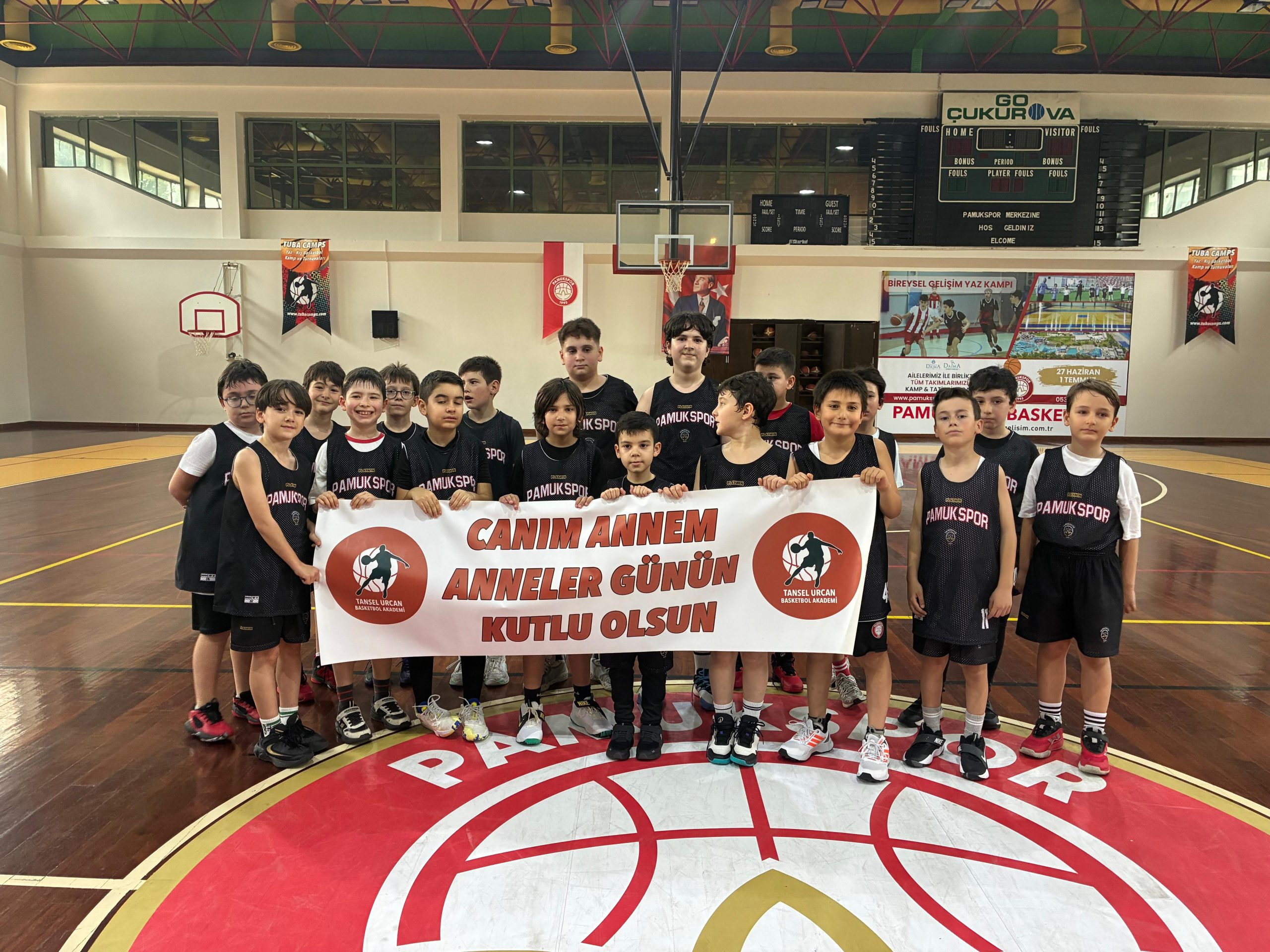 Pamukspor Basketbol Akademi Anneler Günü Kutlaması