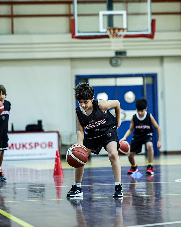Pamukspor Basketbol Akademi Maltepe hafta sonu basketbol antrenmanı